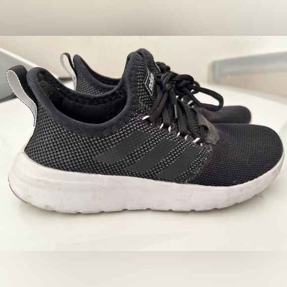 Womens Adidas cloud foam - Picture 1 of 3